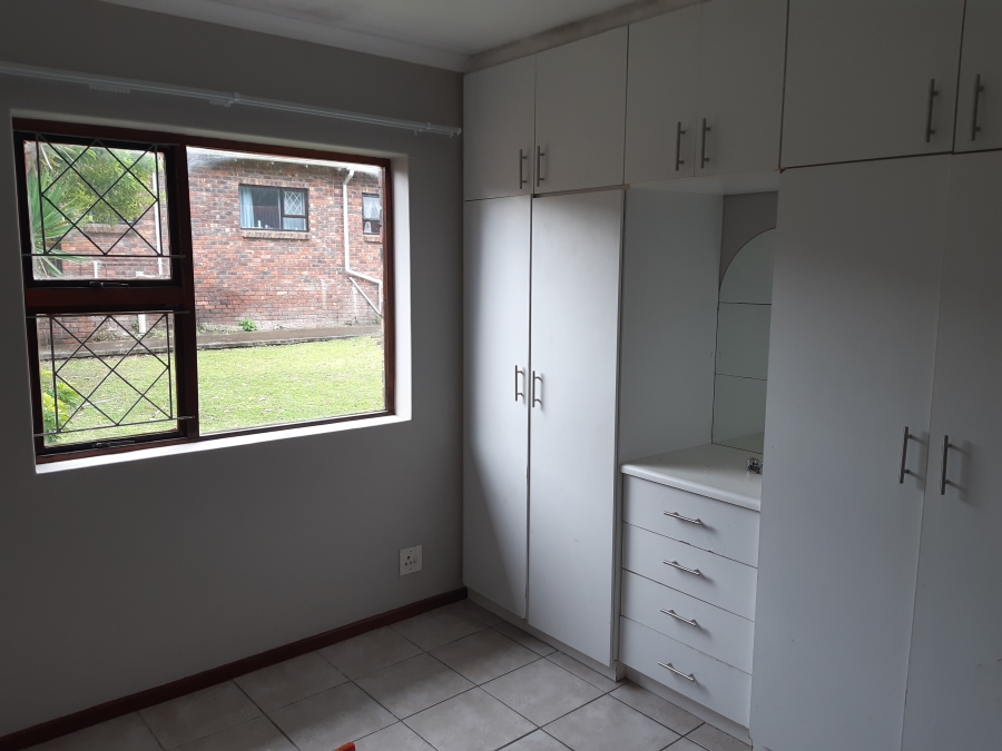 To Let 2 Bedroom Property for Rent in Kabega Park Eastern Cape